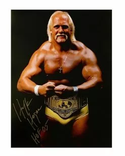 Hogan's Beach Shop Hulk Hogan Signed Crab Pose Photo